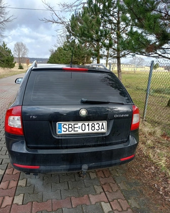 Skoda Octavia cena 16600 przebieg: 288000, rok produkcji 2009 z Stoczek Łukowski małe 92